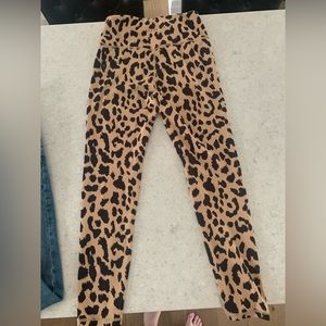 Allfenix leggings  size small like balance athletica but better